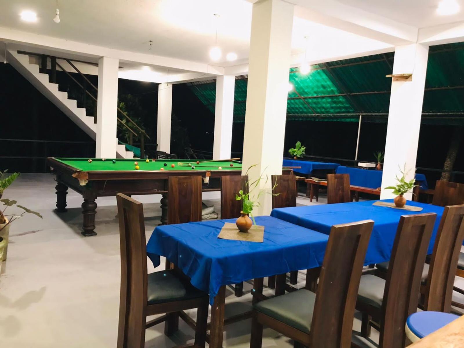 Lion Paradise Surf Beach Matara Exterior photo